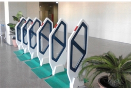 河南科技學(xué)院圖書館使用實景